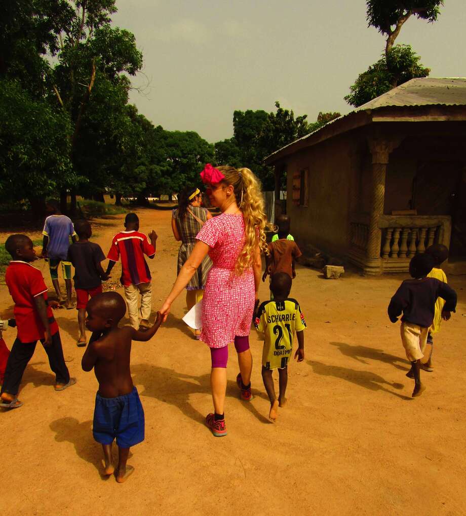 Testimony from the field - Emergency Smile in Sierra Leone